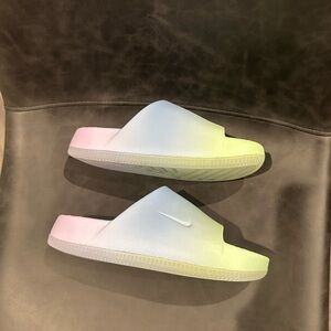 Nike Calm Slides - NWT - size 7